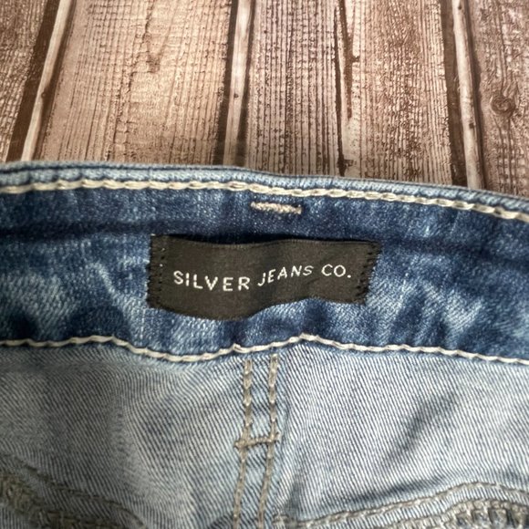 SILVER JEANS SUKI CAPRI Women's W 27 L 23.5 Blue Denim Jeans Capri Thick Stitch - Picture 5 of 6